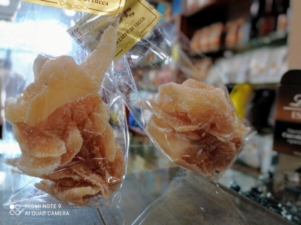 Dehydratated ginger with sugar